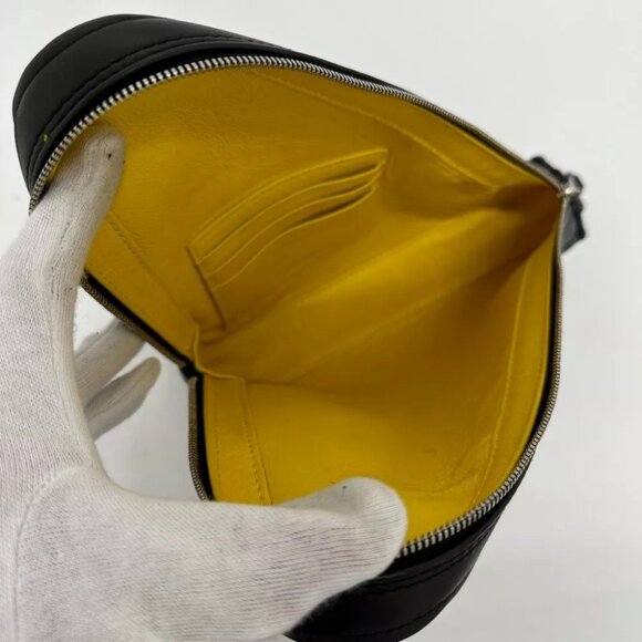 BALENCIAGA 476976 Triangle triangle clutch bag bag Pouch Leather Black - Picture 13 of 13